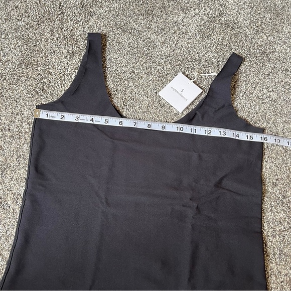 NWT Organic Basic’s Black Women's Invisible Tank Top Size Medium - Picture 10 of 13